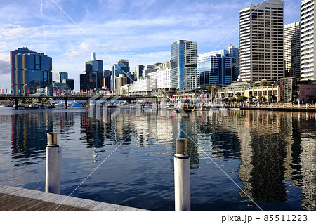 世界で最も美しく魅力的なオーストラリアの港街都市シドニーを代表するお洒落な観光地、ダーリングハーバー 85511223