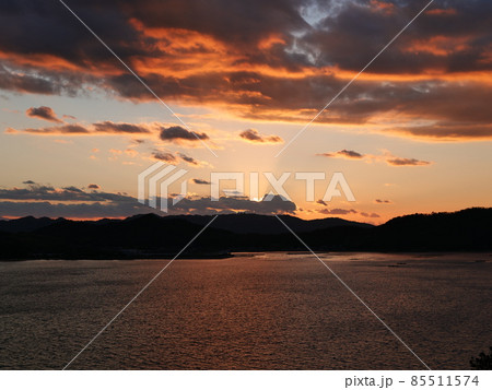 海と夕焼け 海と夕焼け 85511574