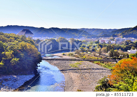 柳淵橋/多摩川、釜の淵公園方面を望む(東京都青梅市)【2020.10】 柳淵橋/多摩川、釜の淵公園方面を望む(東京都青梅市)【2020.10】 85511723