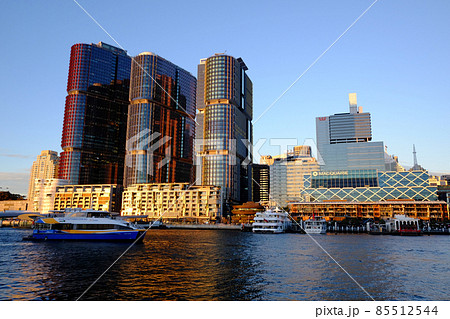 世界で最も美しく魅力的なオーストラリアの港街都市シドニーを代表するお洒落な観光地、ダーリングハーバー 85512544