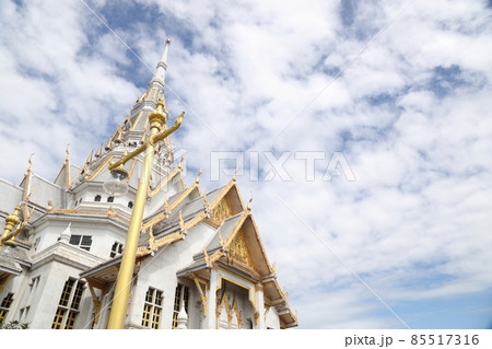 Traditional Thai Temple 85517316