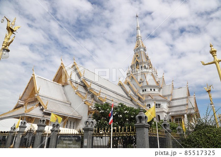 Traditional Thai Temple 85517325
