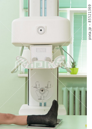 Interior of X-ray room. x-ray machine in the doctor's office. Interior of X-ray room. x-ray machine in the doctor's office. 85521369