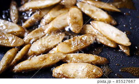 ごぼうのバター炒め 85527667