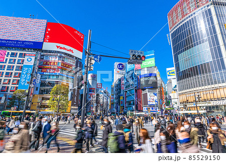 日本の東京都市景観 6波襲来!…国内脅威の2600人超…渋谷は脅威の人流…=1月5日 日本の東京都市景観 6波襲来!…国内脅威の2600人超…渋谷は脅威の人流…=1月5日 85529150
