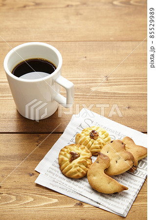 手作りクッキーとコーヒー 手作りクッキーとコーヒー 85529989