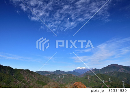 明地峠からの大山(伯耆富士) 明地峠からの大山(伯耆富士) 85534920