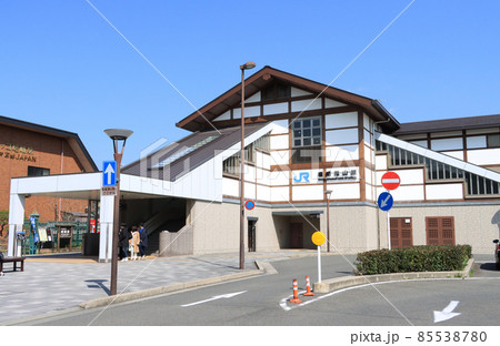 山陰本線　嵯峨嵐山駅 85538780