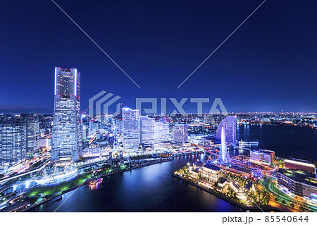 みなとみらい地区の夜景 85540644