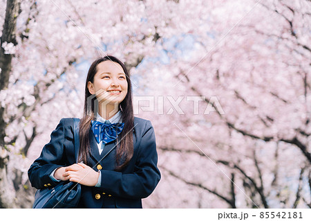 桜と高校生 桜と高校生 85542181