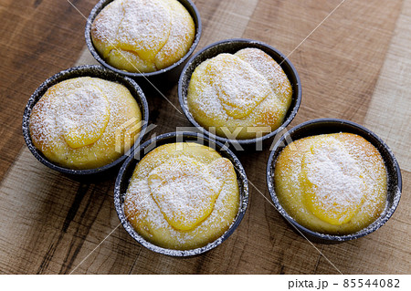 クリームパン ブリオッシュ クリームパン ブリオッシュ 85544082