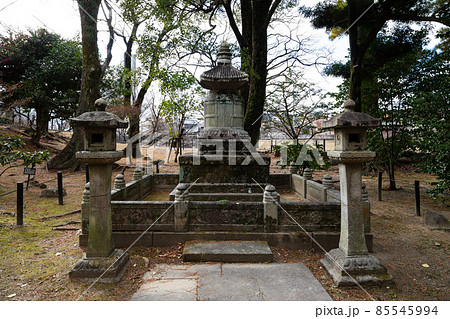 徳川家康の胞衣塚 85545994
