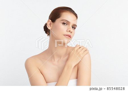 Beautiful young asian woman with clean fresh skin on white background, Face care, Facial treatment, 85548028