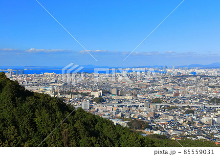 【福岡県】油山片江展望台から見た快晴の福岡市 85559031