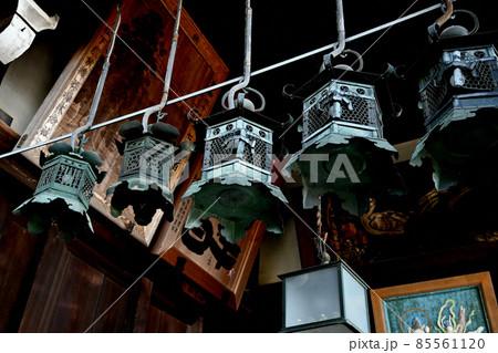 【紅葉】東大寺二月堂の照明器具 【紅葉】東大寺二月堂の照明器具 85561120