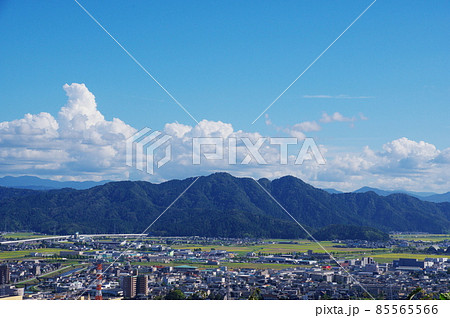 福井市 八幡山展望台からの福井市南東部の眺め 福井市 八幡山展望台からの福井市南東部の眺め 85565566