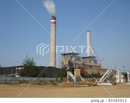 インドネシアの石炭焚き火力発電所 85565913