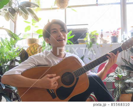 男性ポートレート 男性ポートレート 85568310