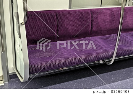 東京メトロ半蔵門線 新型車両 18000系 平和3年9月から営業運転 あわいパープル帯 東京メトロ半蔵門線 新型車両 18000系 平和3年9月から営業運転 あわいパープル帯 85569403