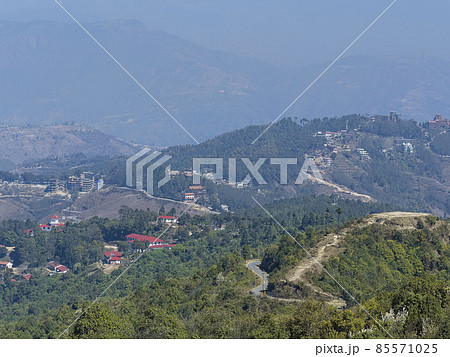 ネパール・ナガルコット周辺の村 85571025