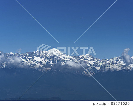 ナガルコットから眺めるヒマラヤ山脈 / Himalayas from Nagarkot, Nepal ナガルコットから眺めるヒマラヤ山脈 / Himalayas from Nagarkot, Nepal 85571026