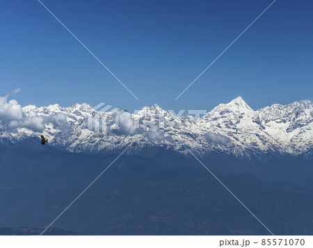 ナガルコットから眺めるヒマラヤ山脈 / Himalayas from Nagarkot, Nepal 85571070