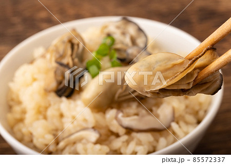 牡蠣飯 牡蠣の炊き込みご飯 牡蠣飯 牡蠣の炊き込みご飯 85572337