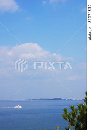 海辺の公園 85574359