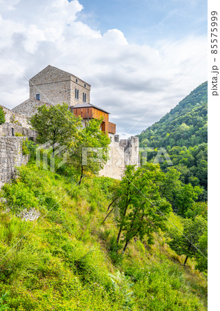 Castle of Ragogna at Tagliamento River 85575999