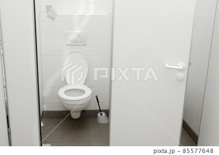 WC WC 85577648