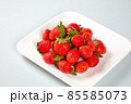 イチゴ フルーツ 果物 85585073