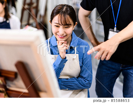 絵の指導 85588653