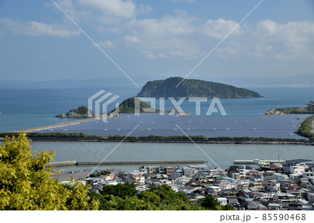 有田みかん海道から有田川河口、沖ノ島を望む 有田みかん海道から有田川河口、沖ノ島を望む 85590468