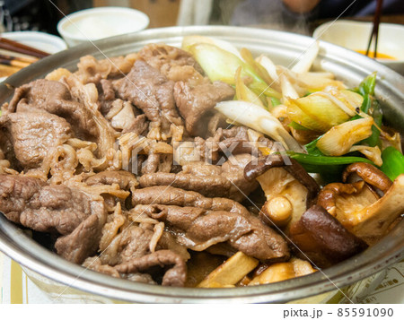 すき焼き すき焼き 85591090