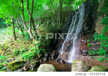 布滝の近くにある大滝の真夏の風景8　岡山県津山市 85592518
