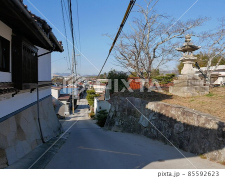 東広島市高屋町 坂の上から見える白市の町並み 東広島市高屋町 坂の上から見える白市の町並み 85592623