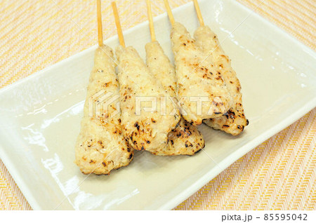 焼鳥つくね串焼き 85595042