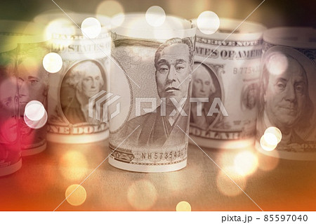 一万円札とドル札 一万円札とドル札 85597040