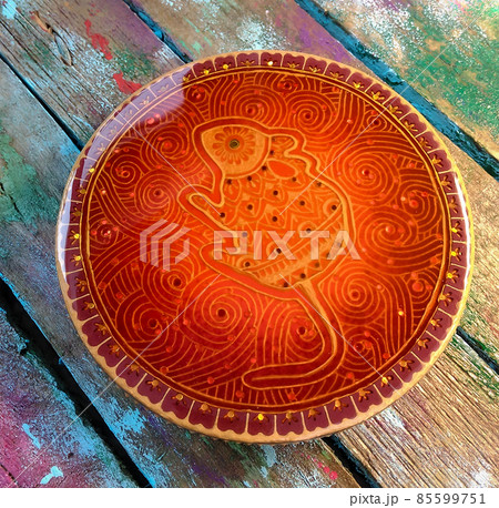 Golden mouse on a red background 85599751