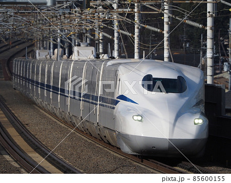 新幹線N700S J20編成 大津市瀬田付近にて 新幹線N700S J20編成 大津市瀬田付近にて 85600155