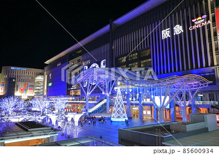 【福岡県】JR博多駅のイルミネーション(光の街・博多) 【福岡県】JR博多駅のイルミネーション(光の街・博多) 85600934