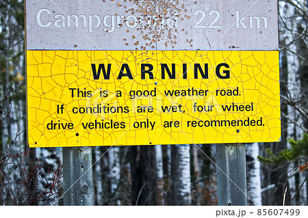 Warning about a rough road to campsite Warning about a rough road to campsite 85607499