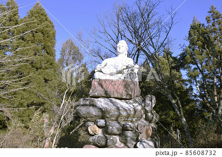 大萩山の弁財天（宮城県白石市） 85608732