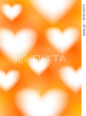 オレンジのほわほわハート背景タテ 85610955
