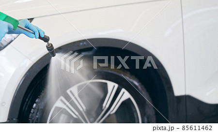 手洗い洗車　カーコーティング 85611462