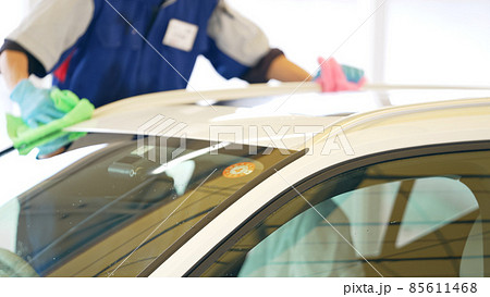 手洗い洗車　カーコーティング 85611468