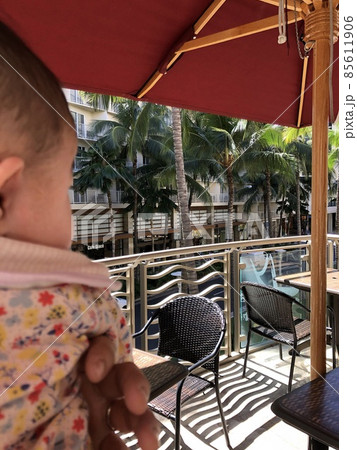 子供連れハワイ旅行 85611906