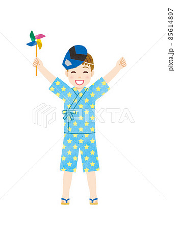 甚平姿の男の子 85614897