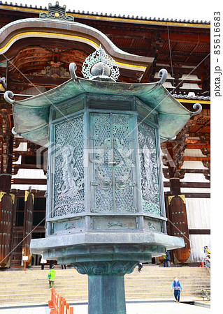 金銅八角燈籠 金銅八角燈籠 85616683