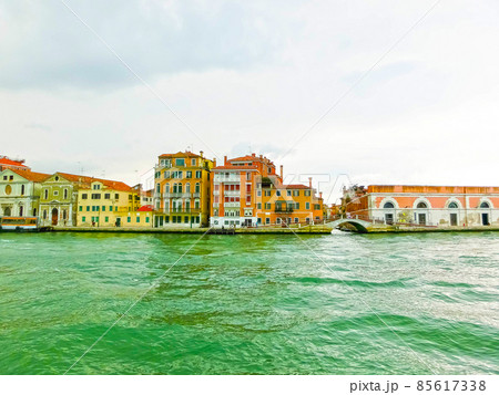 Beautiful view from Grand Canal on colorful facades of Venice Beautiful view from Grand Canal on colorful facades of Venice 85617338